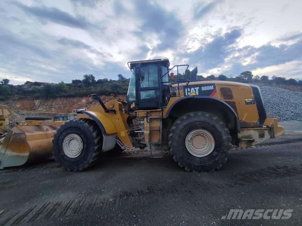 CAT 980M Carregadeiras de rodas