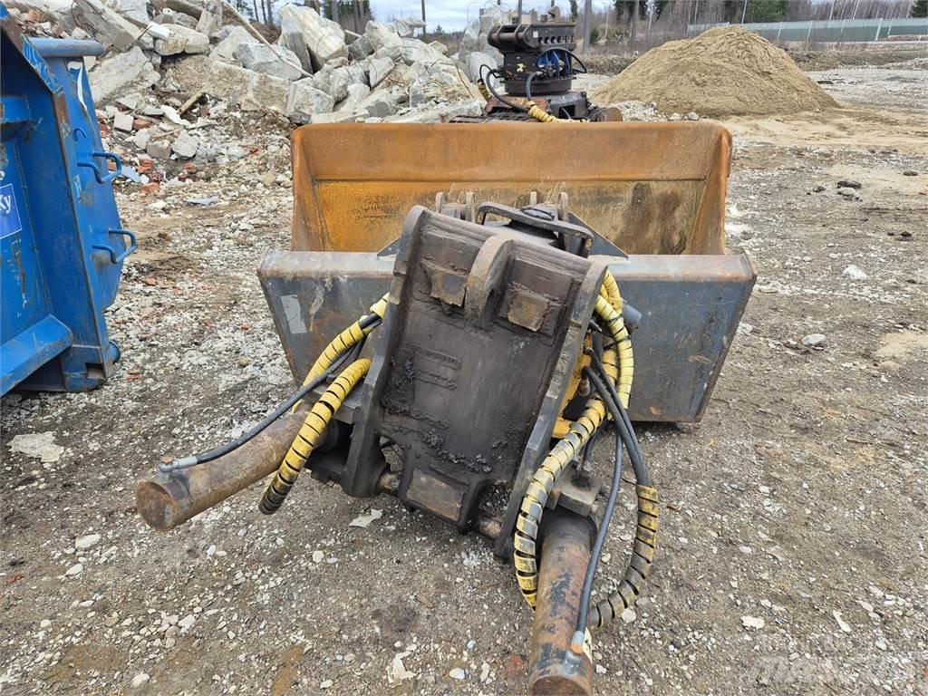 CAT 320D LRR Escavadeiras de esteiras