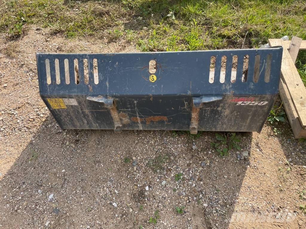 Avant 640 Carregadeiras de rodas