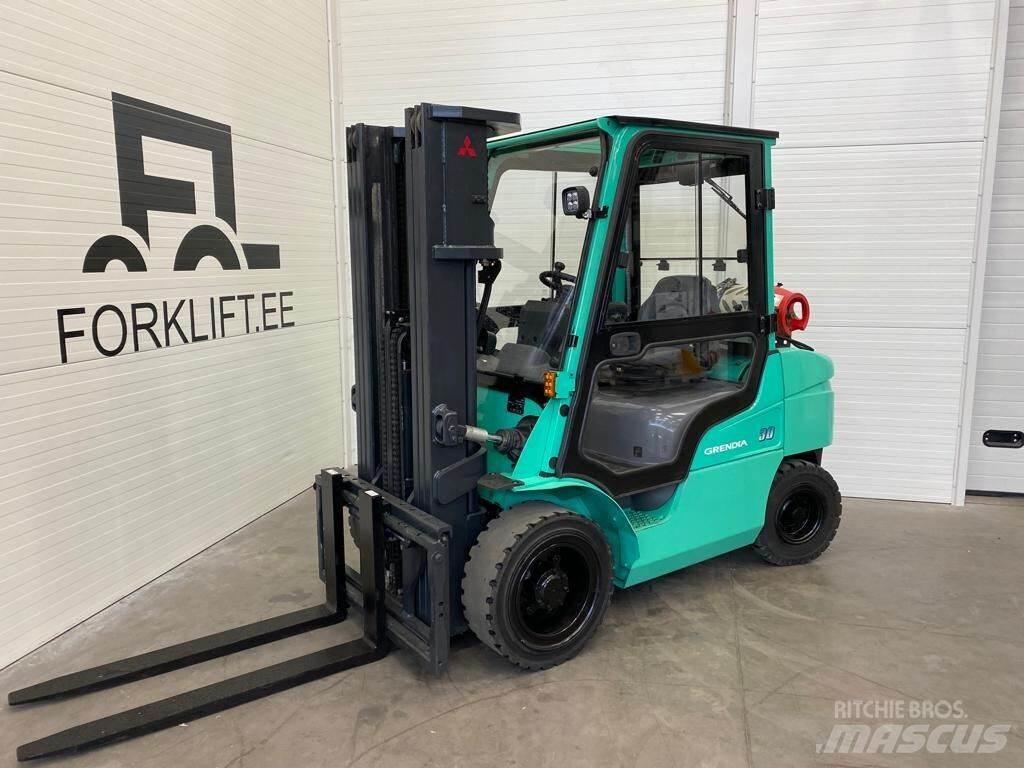 Mitsubishi FG30N Empilhadores a gás