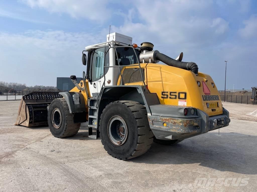 Liebherr 550 CDC + BSS Carregadeiras de rodas