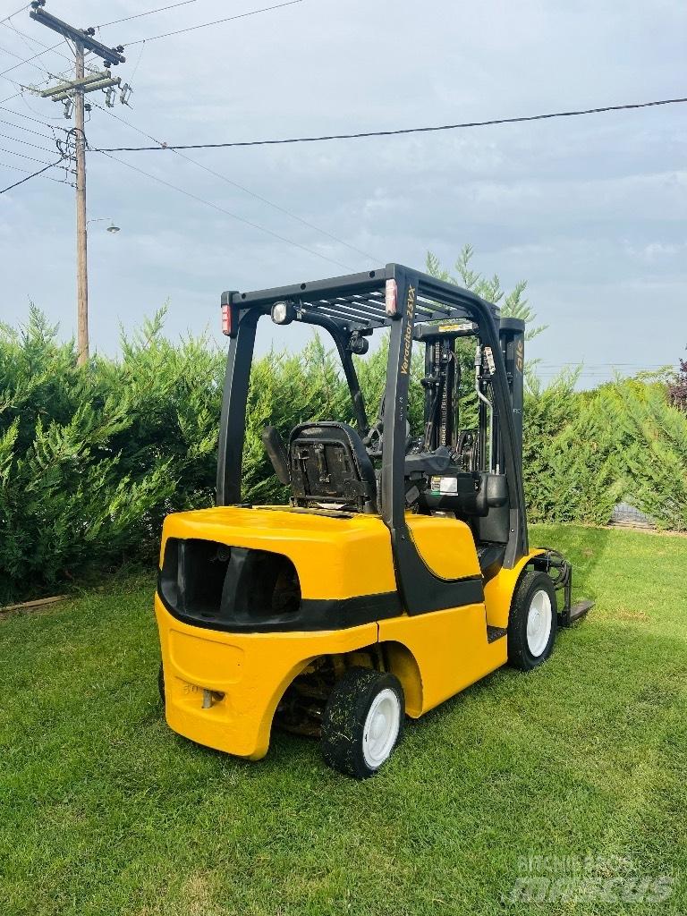 Yale 2500D Empilhadores Diesel