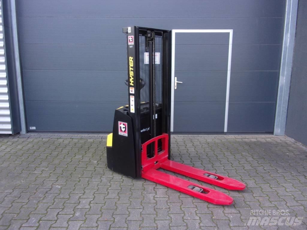 Hyster S1.0 Empilhador para operador externo