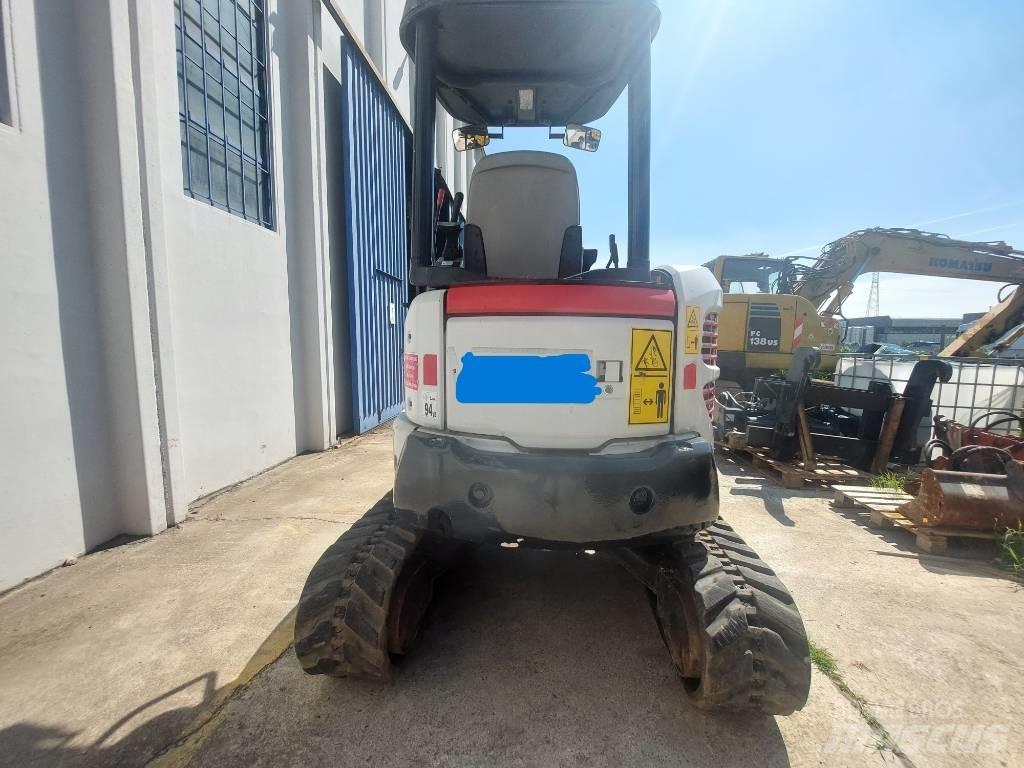 Komatsu PC27R-2 Miniescavadeiras