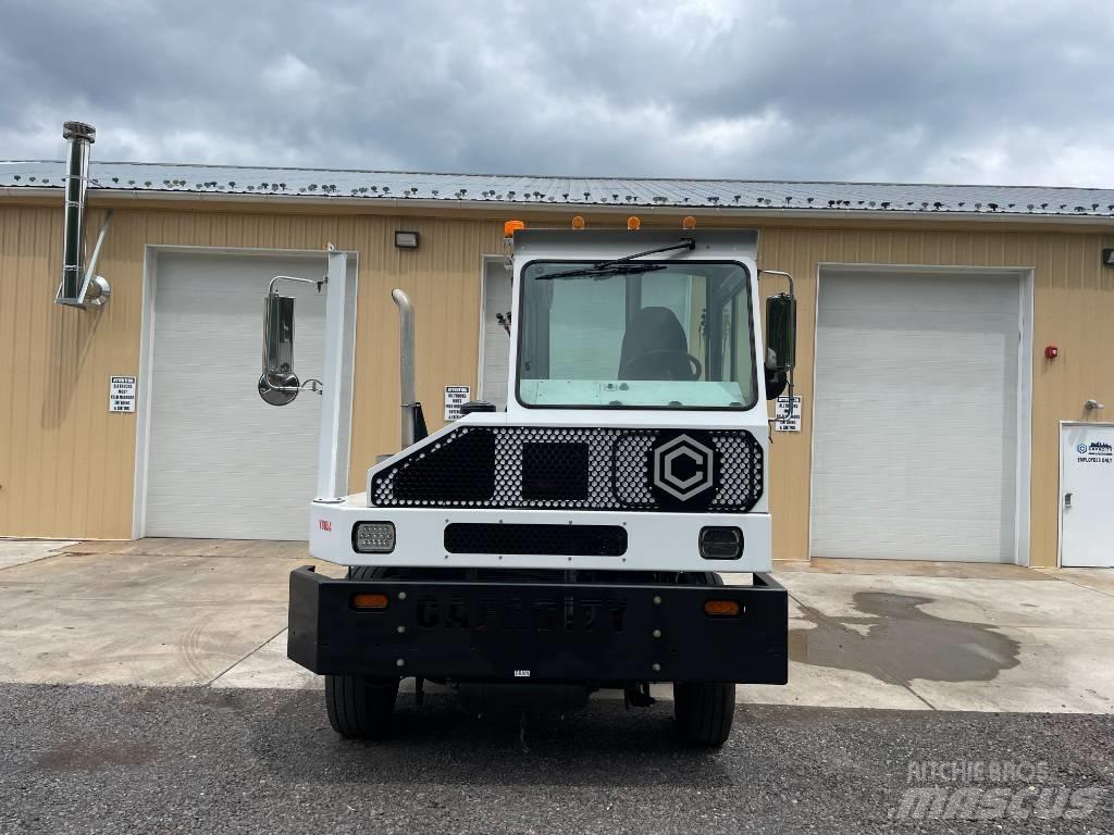 Capacity TJ5000 Tractores terminais