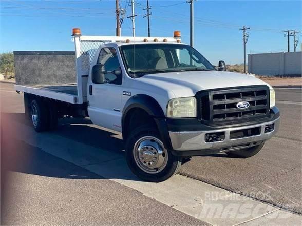 Ford F550 Camiões estrado/caixa aberta