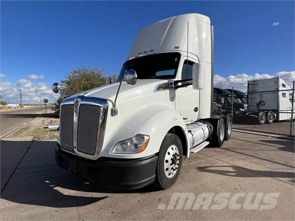 Kenworth T680 Cavalos Mecânicos