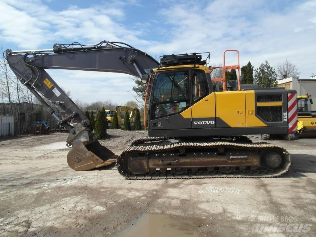 Volvo EC 220 EL Escavadeiras de esteiras