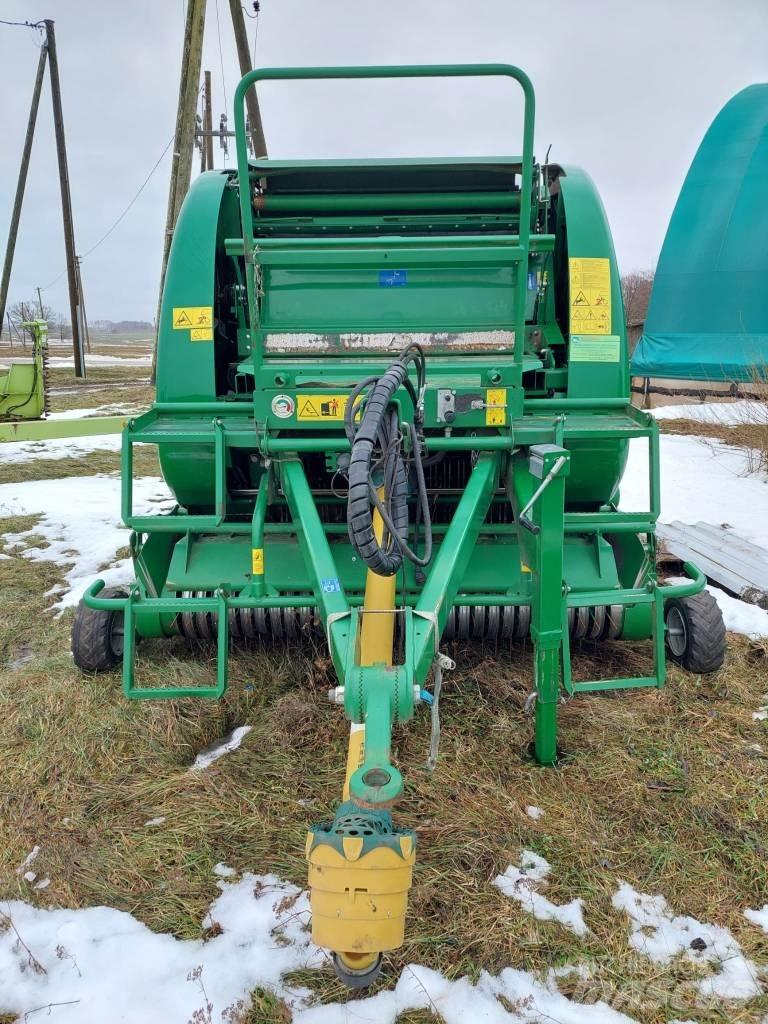 McHale F 5500 Enfardadeira de rolos