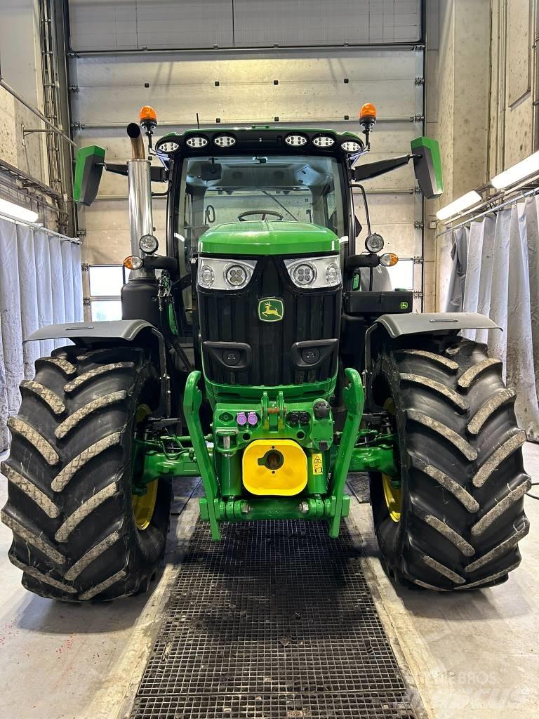 John Deere 6R 215 Tratores Agrícolas usados