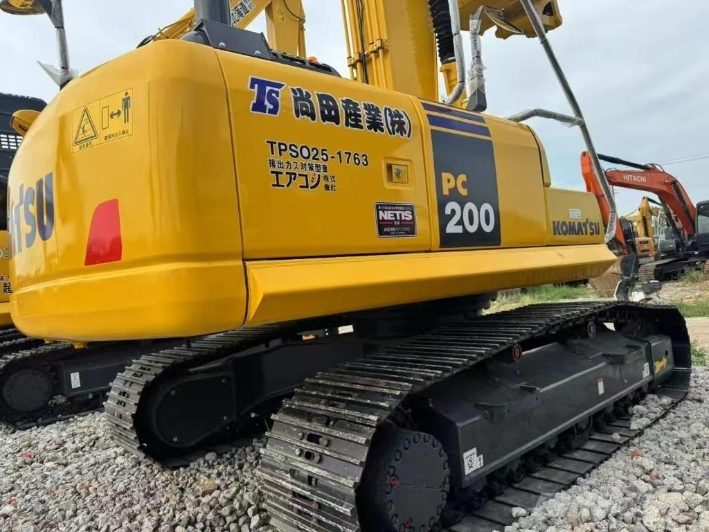 Komatsu 200-8 Escavadeiras de esteiras