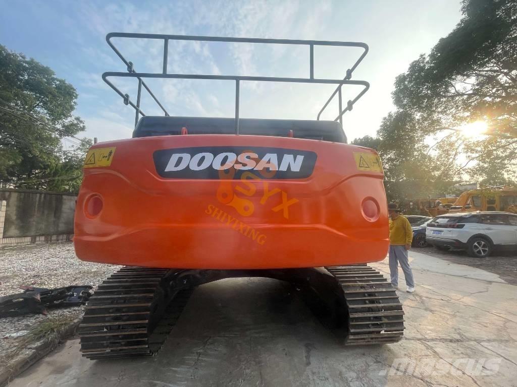 Doosan DX 300 Escavadeiras de esteiras