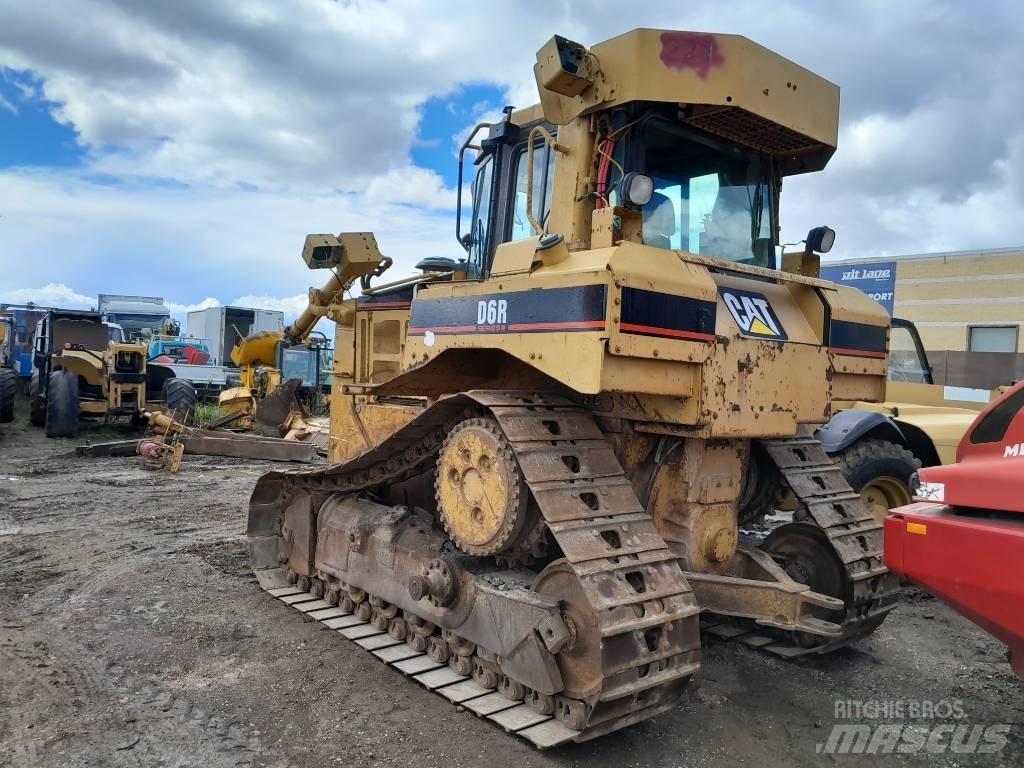 CAT D 6 R III Dozers - Tratores rastos