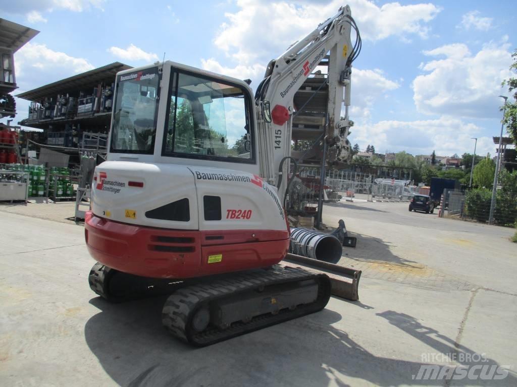 Takeuchi TB240 Miniescavadeiras