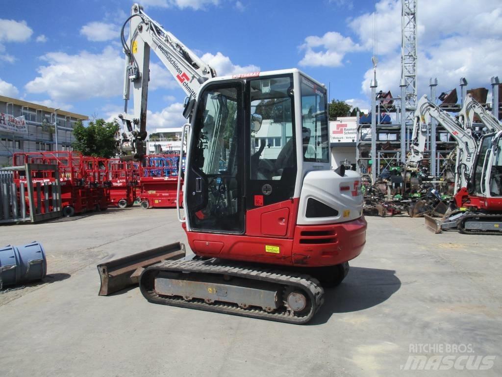 Takeuchi TB240 Miniescavadeiras