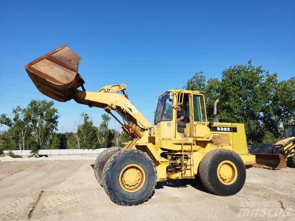 CAT 936 E Carregadeiras de rodas