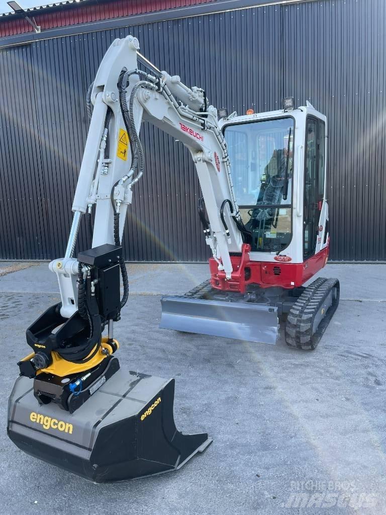 Takeuchi TB 225 Miniescavadeiras