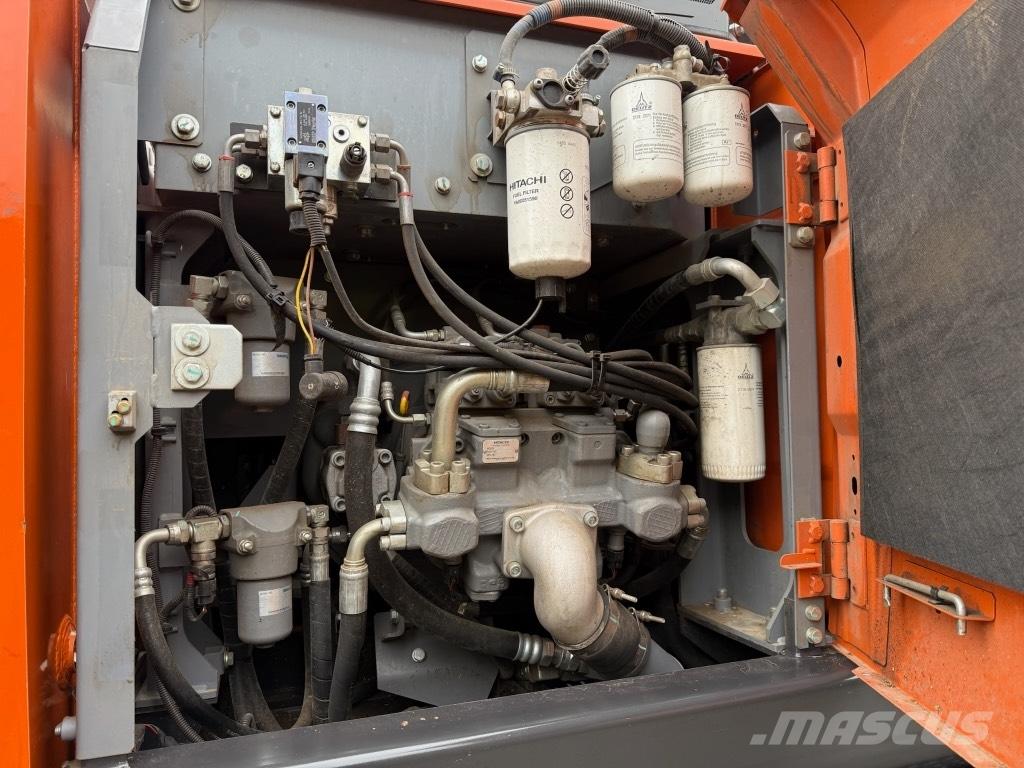 Hitachi ZX 140 W-6 Escavadoras de rodas