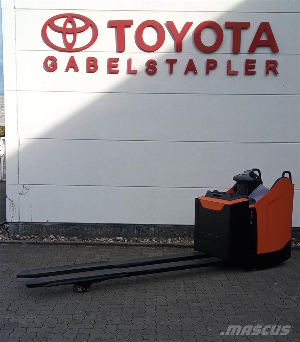 Toyota LPE 250 Empilhador para operador externo