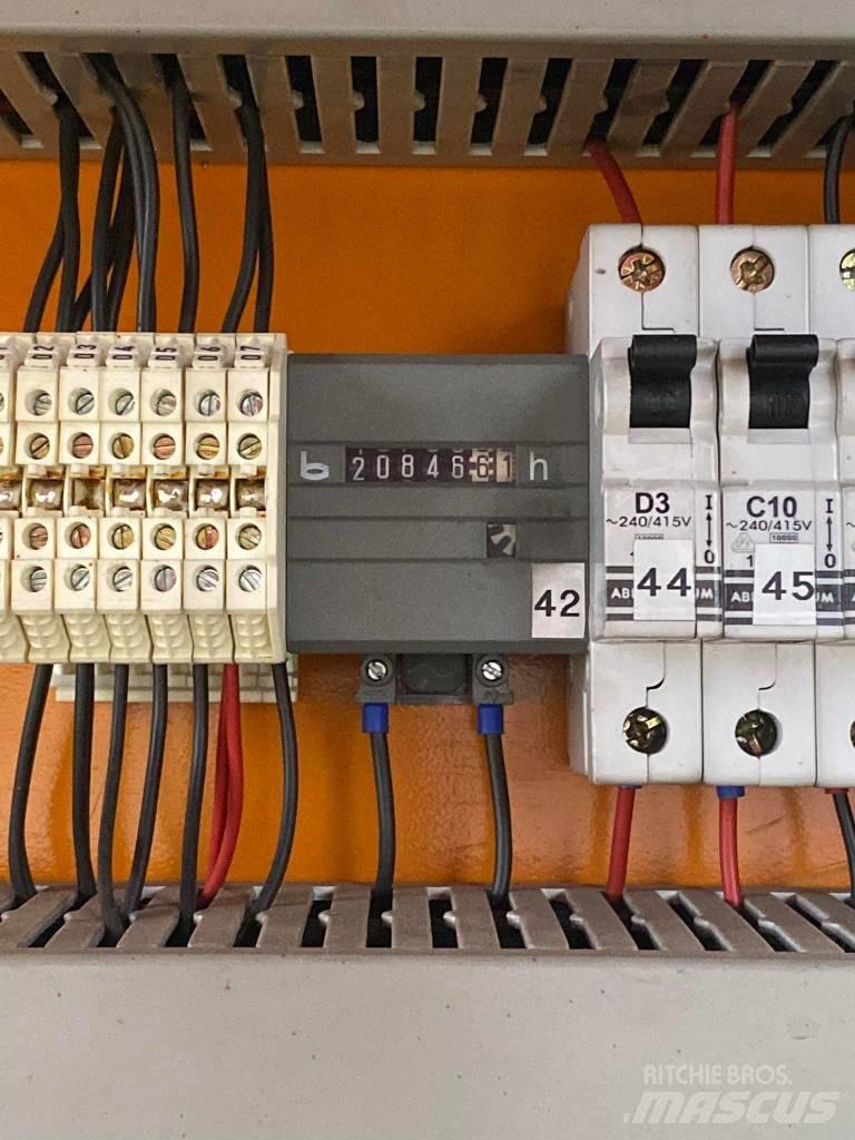 Spierings SK365 AT3 Gruas de construção