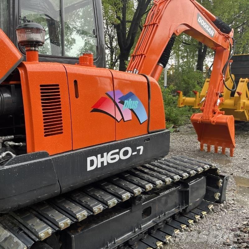Doosan DH 60 Miniescavadeiras