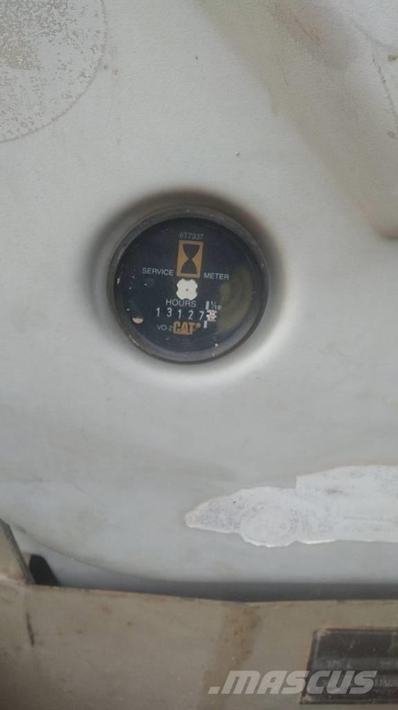 CAT 375 L ME Escavadeiras de esteiras
