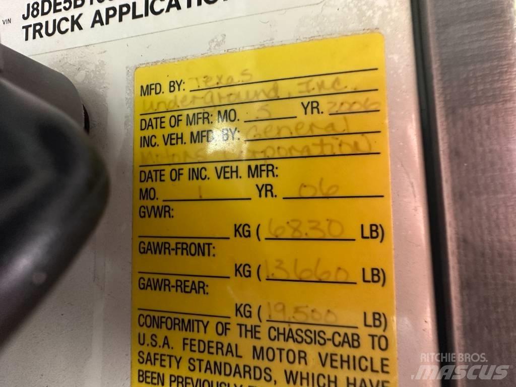 GMC W 5500 HD Camiões Aspiradores Combi