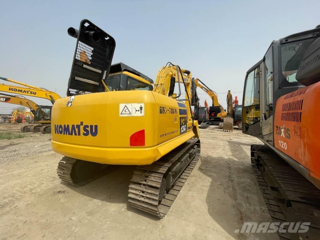 Komatsu PC 130 Escavadeiras de esteiras