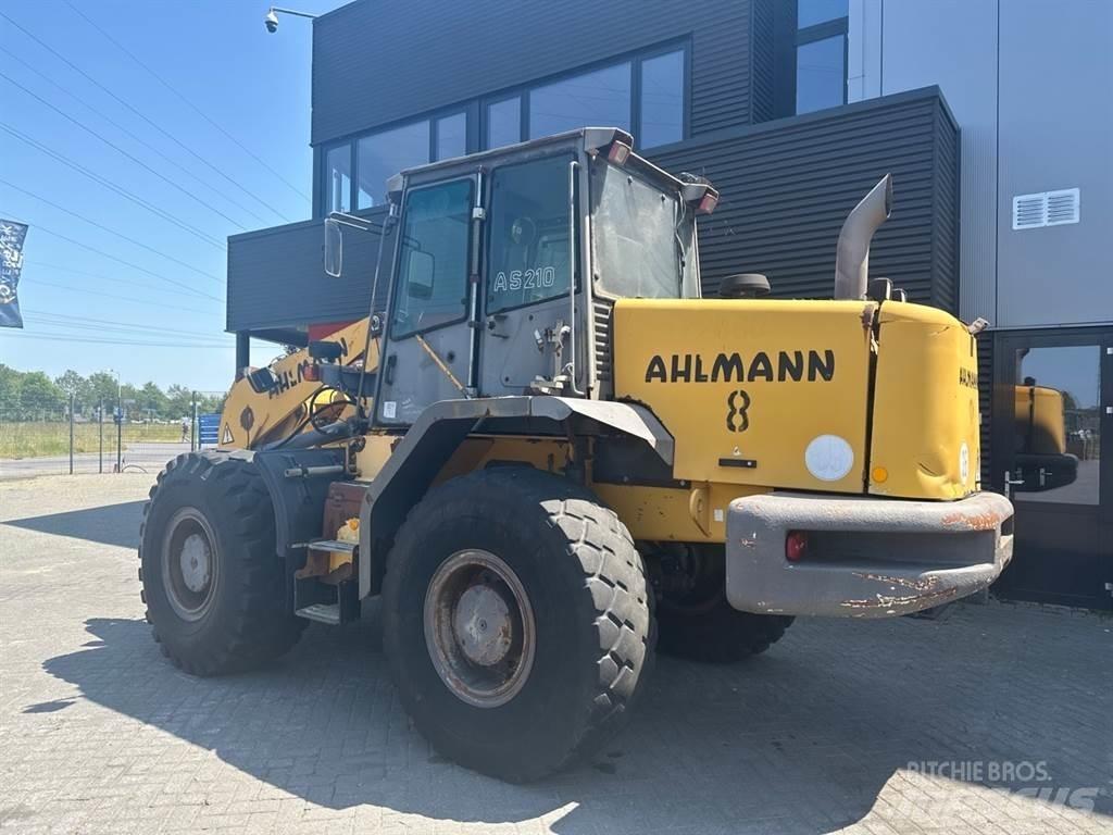 Ahlmann AZ 210 Carregadeiras de rodas