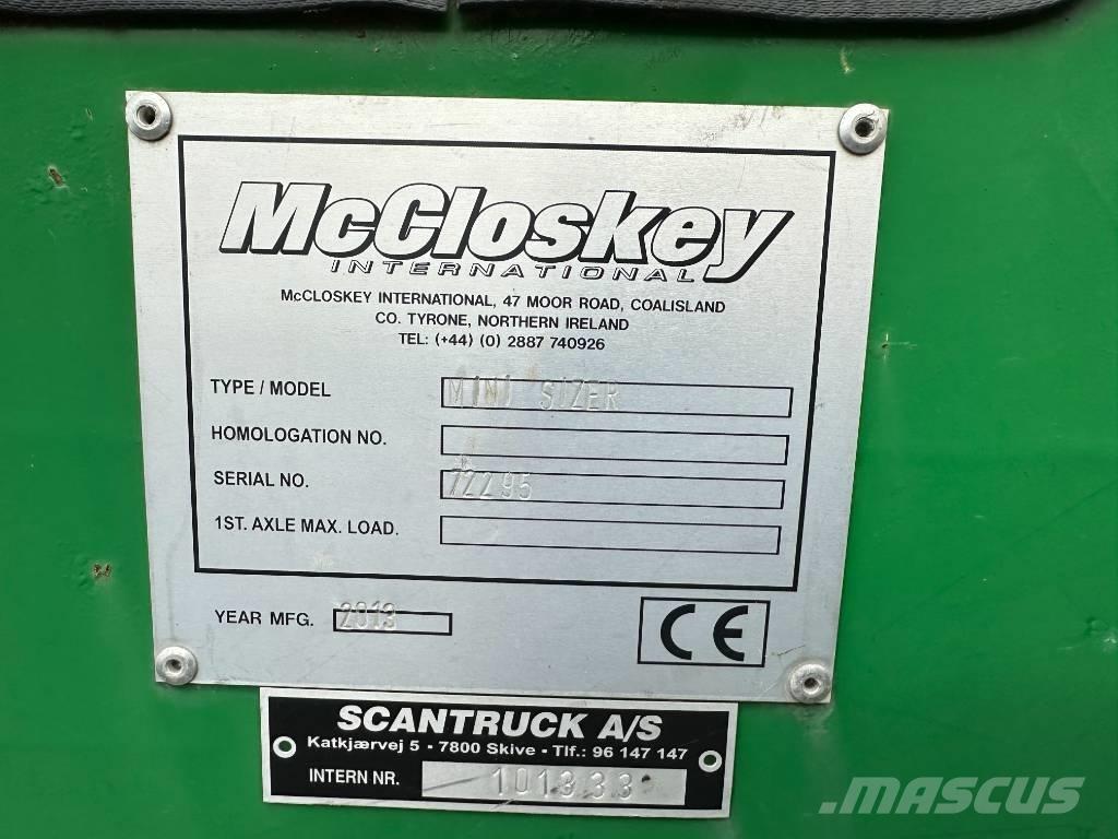 McCloskey MINI SIZER Britadores móveis