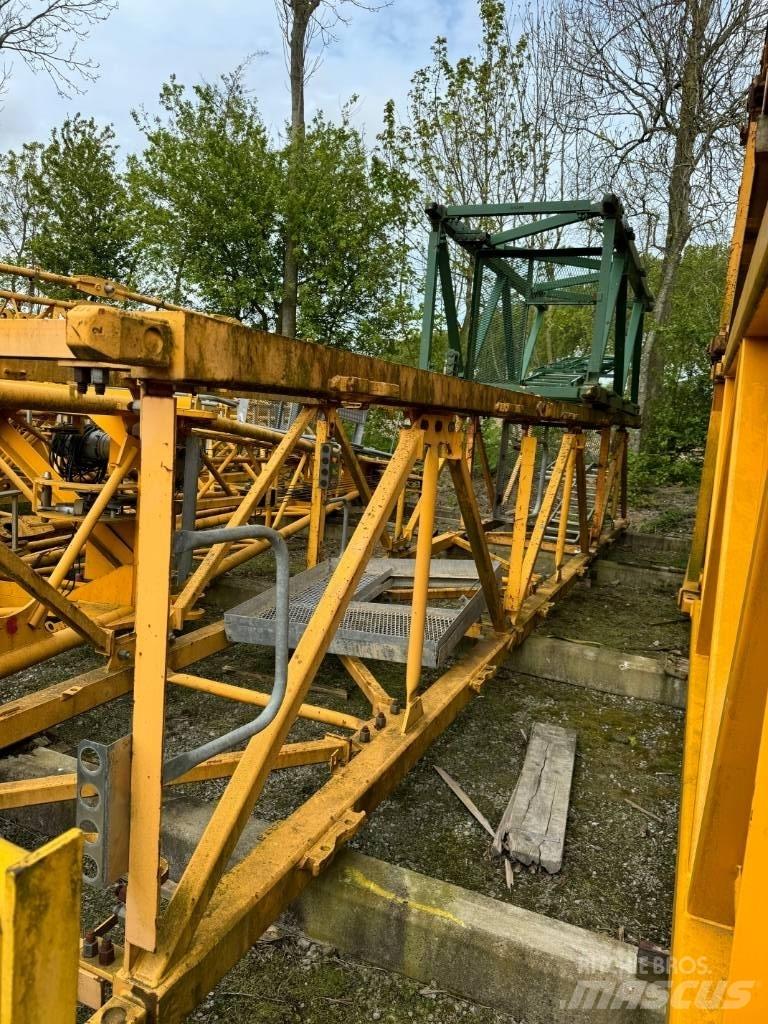 Potain MD 238 A Gruas de construção