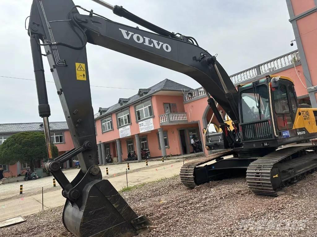 Volvo EC 240 Escavadeiras de esteiras
