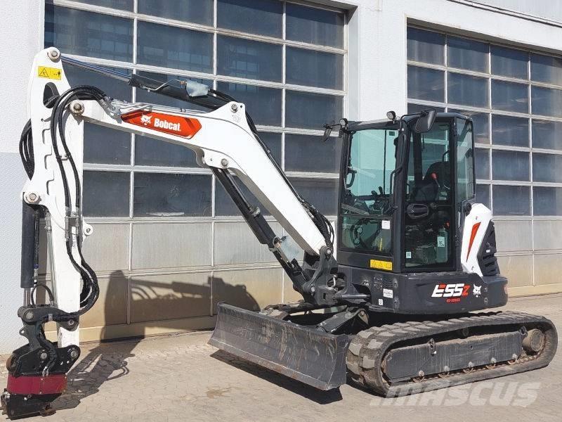 Bobcat E 55 z Miniescavadeiras