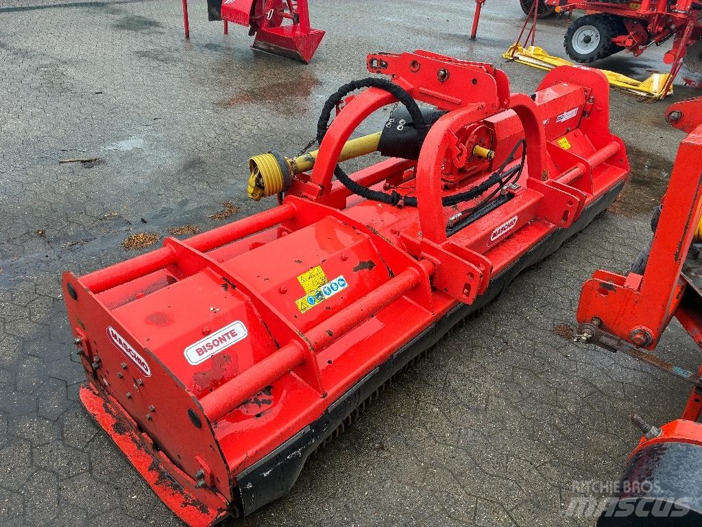 Maschio Bisonte 300 Gadanheiras