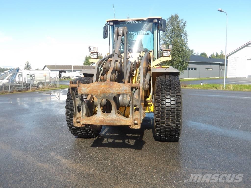 Volvo L 110 E Retroescavadeiras