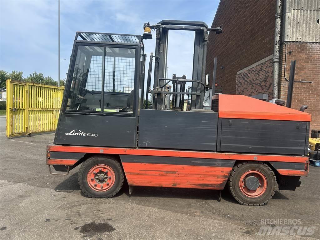 Linde S40 Carregadores laterais