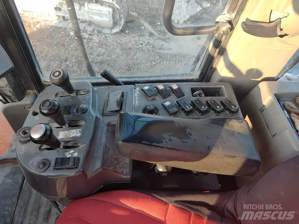 Hitachi ZW 310 Carregadeiras de rodas