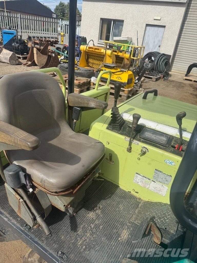 Yanmar C 30 Dumpers de rastos