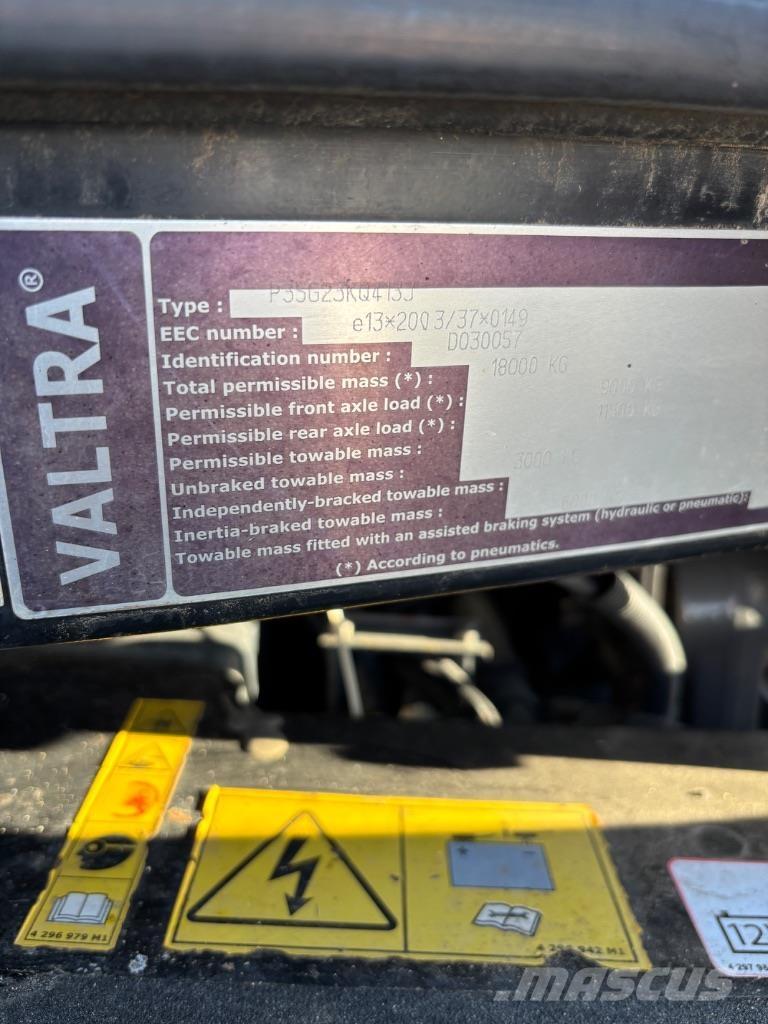 Valtra S 293 Tratores Agrícolas usados
