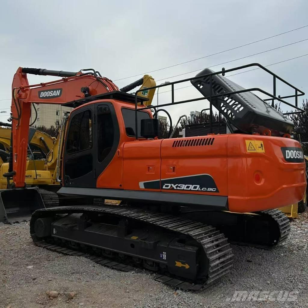 Doosan 300LC-9C Escavadeiras de esteiras