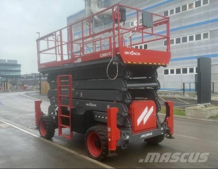SkyJack SJ9664RT Elevadores de tesoura