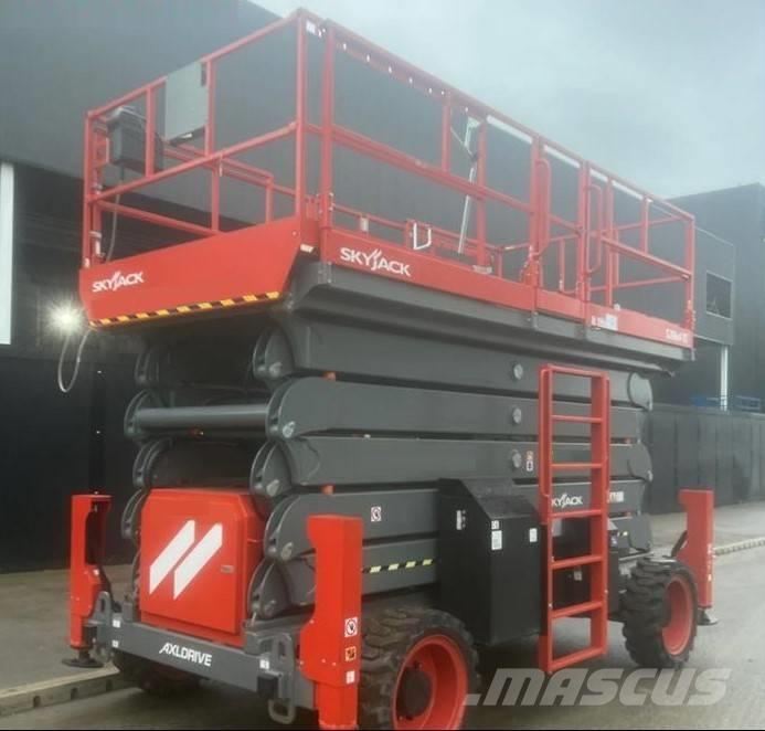 SkyJack SJ9664RT Elevadores de tesoura