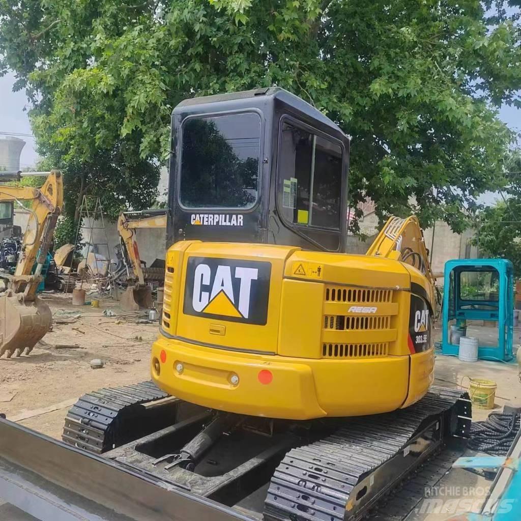 CAT 303.5 E CR Miniescavadeiras