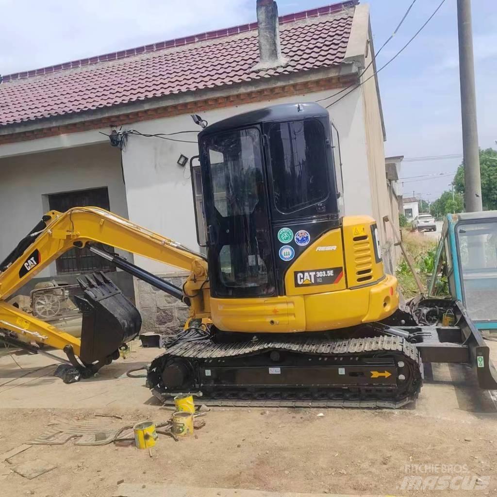 CAT 303.5 E CR Miniescavadeiras