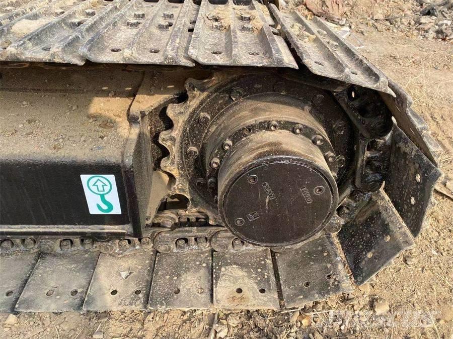 Hitachi EX75 Escavadeiras de esteiras