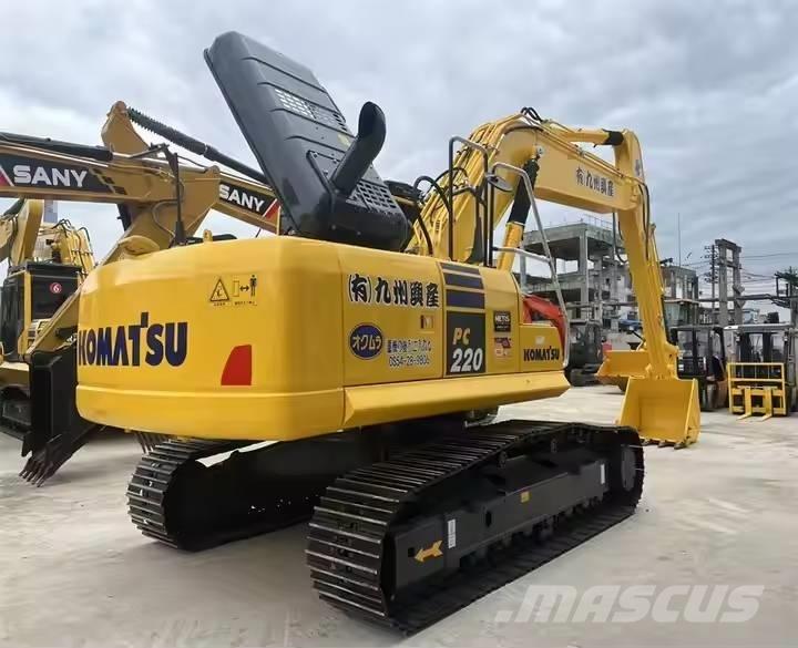 Komatsu PC220-8 Escavadeiras de esteiras