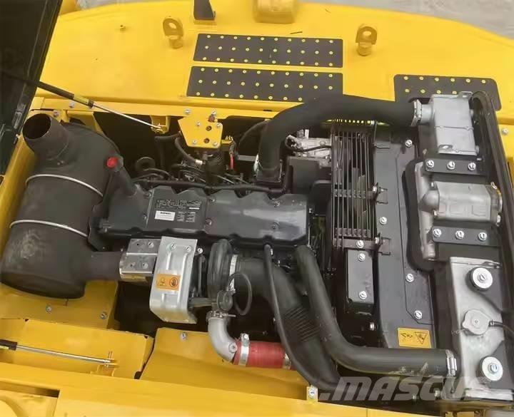 Komatsu PC220-8 Escavadeiras de esteiras