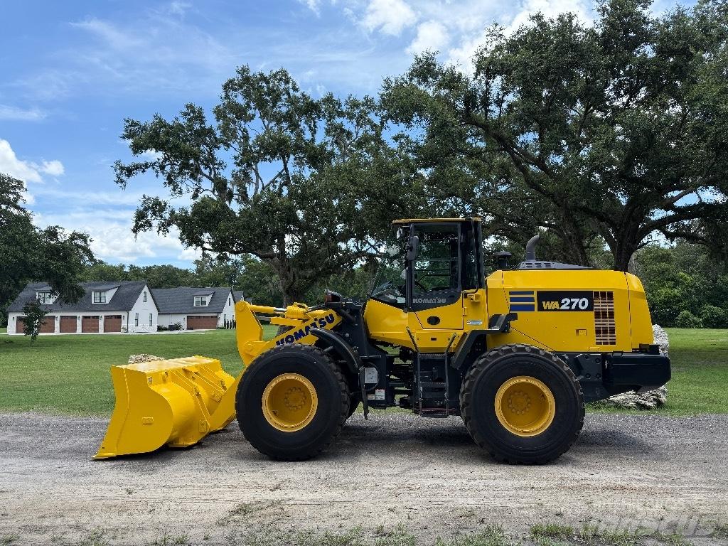 Komatsu WA 270-8 Carregadeiras de rodas