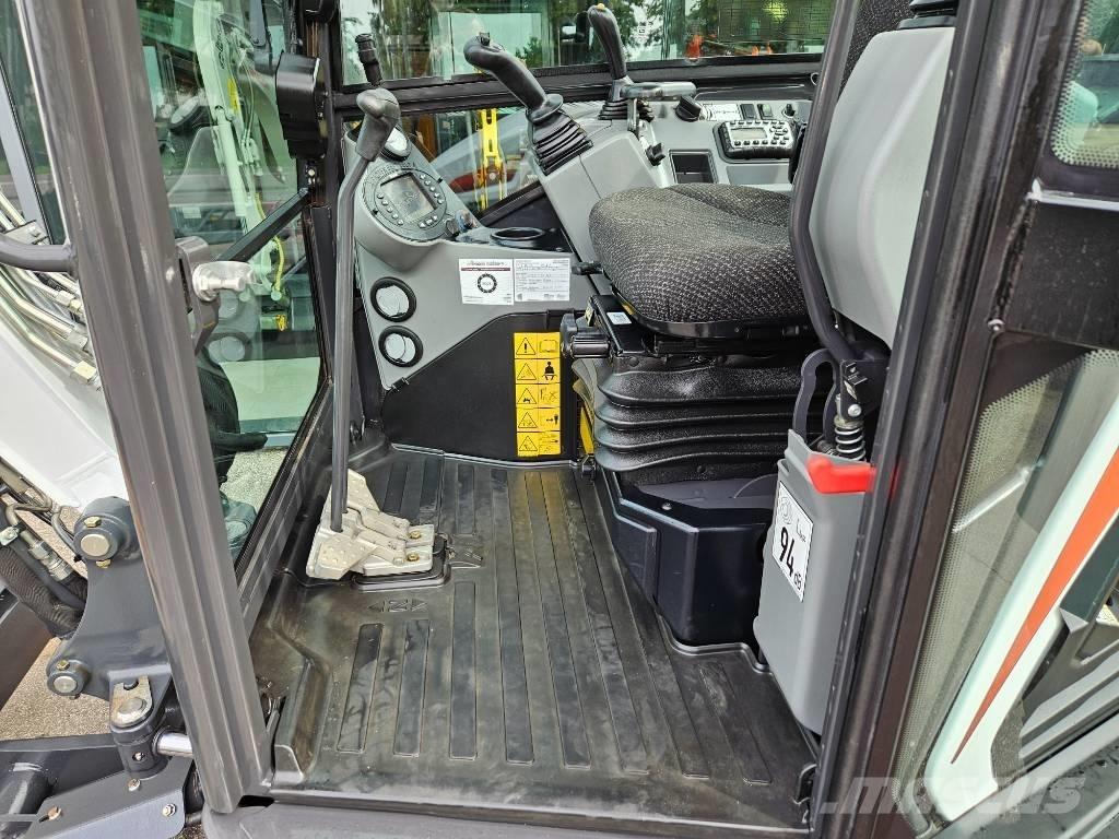 Bobcat E 27 Miniescavadeiras