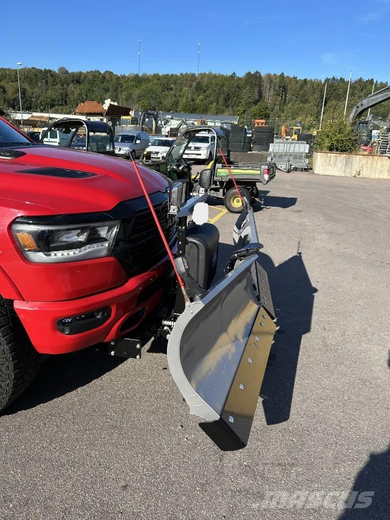 Hilltip Vikplog Lâminas de neve e arados